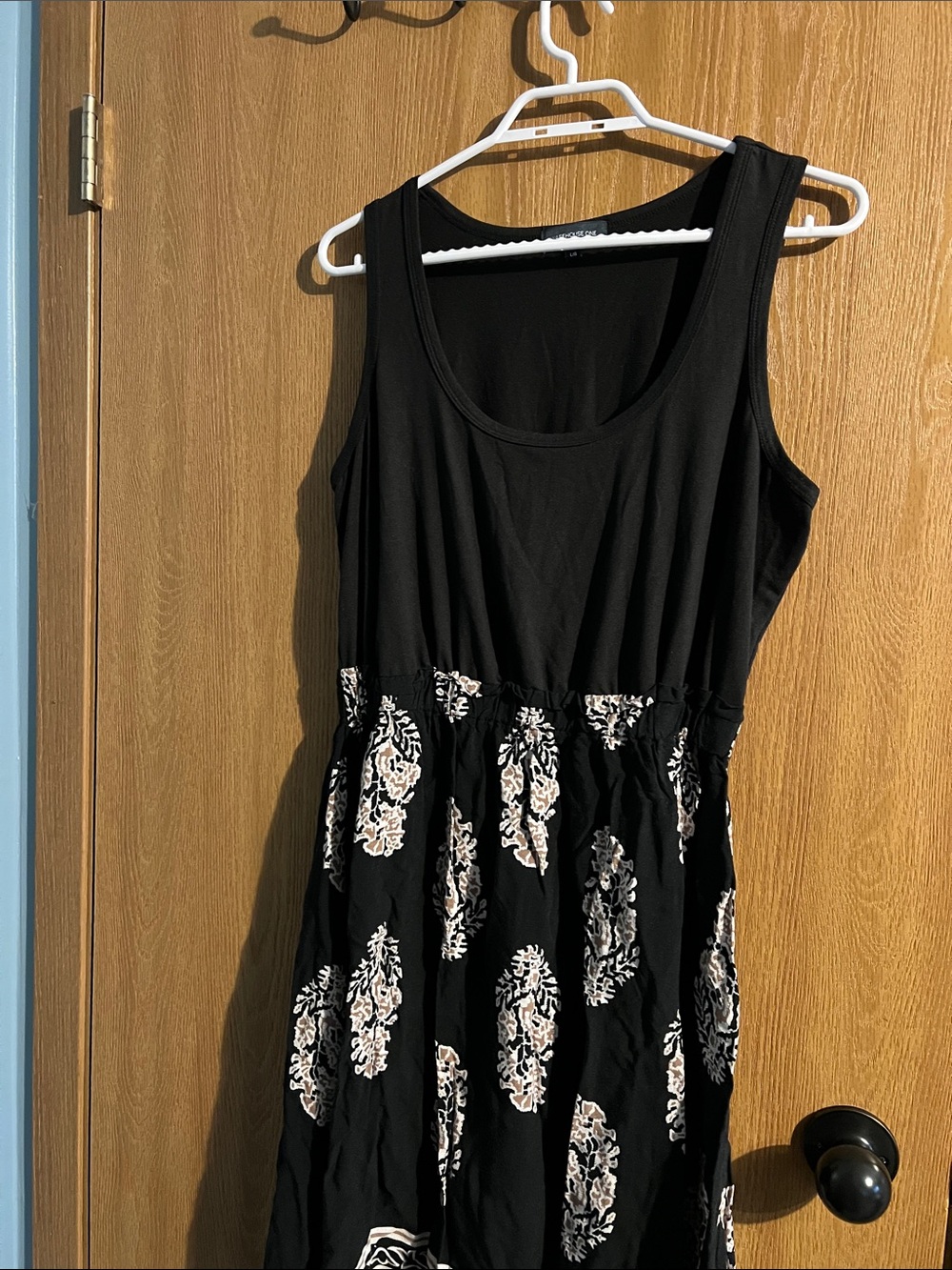 Warehouse Black Sleeveless Midi Dress with White Floral Motif